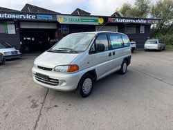 Gold Gebraucht 1997 Mitsubishi L400 Van / Kleinbus | 3.990 €