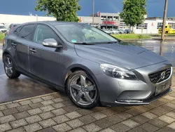 Grau Gebraucht 2014 Volvo V40 You! Kombi | 8.790 € (Guter Preis)