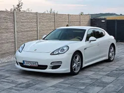 Weiß Gebraucht 2011 Porsche Panamera 4 Limousine | 16.500 €