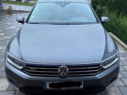 Grau Gebraucht 2016 VW Passat GTE Kombi | 18.699 € (Fairer Preis)