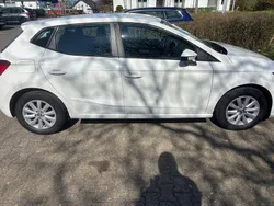 Weiß Gebraucht 2020 Seat Ibiza Style Kleinwagen | 11.250 € (Guter Preis)