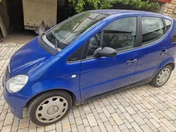 Blau Gebraucht 1999 Mercedes A140 Classic Van / Kleinbus | 690 € (Guter Preis)
