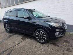Schwarz Gebraucht 2017 Ford Kuga ST-Line SUV | 9.250 € (Guter Preis)