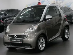 Cool silver Gebraucht 2013 Smart ForTwo Coupé Passion Coupé | 7.990 € (Teuer)