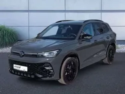 Grau Gebraucht 2024 VW Tiguan R-line SUV | 48.990 € (Superpreis)