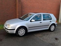 Silber Gebraucht 2000 VW Golf IV Kleinwagen | 1.600 € (Fairer Preis)