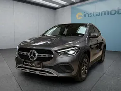 Grau Gebraucht 2023 Mercedes GLA250 SUV | 37.849 € (Fairer Preis)
