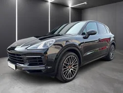 Schwarz Gebraucht 2018 Porsche Cayenne SUV | 53.990 € (Teuer)