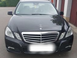 Schwarz Gebraucht 2009 Mercedes E350 Limousine | 6.950 € (Superpreis)
