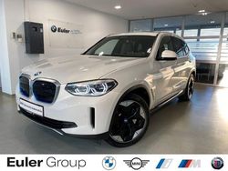Weiss Gebraucht 2021 BMW iX3 Sport Line SUV | 33.399 € (Superpreis)