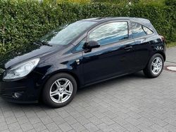 Schwarz Gebraucht 2011 Opel Corsa Edition Limousine | 3.400 € (Fairer Preis)