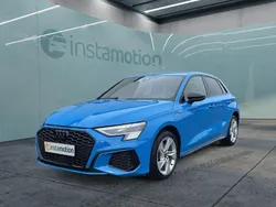 Blau Gebraucht 2022 Audi A3 e-tron Kleinwagen | 30.649 € (Teuer)
