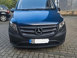 Blau Gebraucht 2018 Mercedes Vito Van / Kleinbus | 12.400 € (Guter Preis)