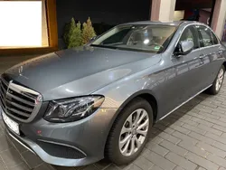 Grau Gebraucht 2016 Mercedes E220 Exclusive Limousine | 22.999 € (Etwas zu teuer)