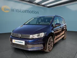 Blau Gebraucht 2022 VW Touran Van / Kleinbus | 27.249 € (Fairer Preis)