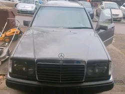 Gebraucht 1990 Mercedes E200 Kombi | 3.000 €
