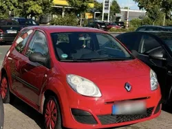Rot Gebraucht 2008 Renault Twingo Authentique Kleinwagen | 1.200 € (Fairer Preis)