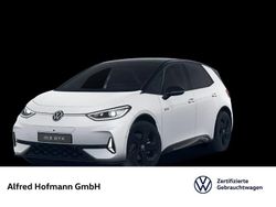 Gletscherweiß metallic Gebraucht 2025 VW ID.3 GTX Kleinwagen | 50.151 € (Etwas zu teuer)