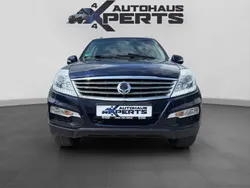 Blau Gebraucht 2015 Ssangyong Rexton Quartz SUV | 9.900 € (Etwas zu teuer)