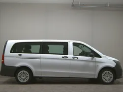 Arktisweiss Gebraucht 2023 Mercedes Vito Van / Kleinbus | 31.980 € (Superpreis)