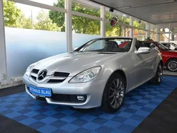Silber Gebraucht 2009 Mercedes SLK200 Cabrio | 12.990 € (Fairer Preis)