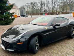 Schwarz Gebraucht 2016 Ferrari California Cabrio | 149.999 € (Etwas zu teuer)