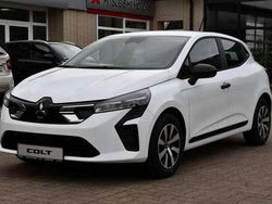 Antarktisweiß Neu 2025 Mitsubishi Colt Basis Limousine | 16.990 € (Fairer Preis)