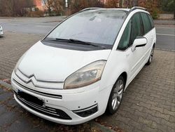 Weiß Gebraucht 2011 Citroën C4 Picasso Exclusive Van / Kleinbus | 3.390 € (Fairer Preis)