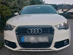Weiß Gebraucht 2010 Audi A1 Kleinwagen | 5.900 € (Fairer Preis)