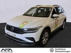 Weiß Gebraucht 2022 VW Tiguan Life SUV | 28.950 € (Guter Preis)
