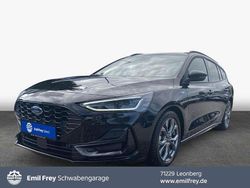 Schwarz Gebraucht 2023 Ford Focus ST-Line Kombi | 23.500 € (Guter Preis)