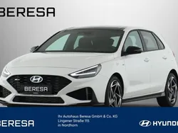 Atlas white / sol Neu 2025 Hyundai i30 N Line Limousine | 29.680 € (Teuer)