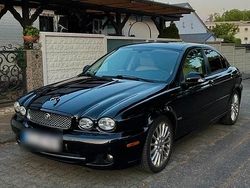 Schwarz Gebraucht 2008 Jaguar X-type Limousine | 3.999 € (Etwas zu teuer)