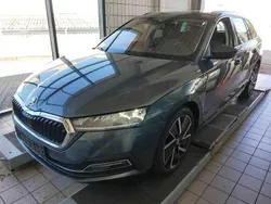 Quartz grey metallic Gebraucht 2021 Skoda Octavia Style Kombi | 20.485 € (Guter Preis)