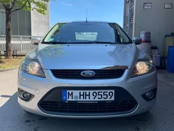 Silber Gebraucht 2009 Ford Focus Sport Limousine | 2.499 € (Guter Preis)
