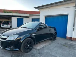 Schwarz Gebraucht 2007 Opel Tigra Cabrio | 1.250 € (Guter Preis)