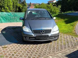 Grau Gebraucht 2009 Mercedes A180 Limousine | 6.300 € (Fairer Preis)