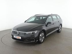 Grau Gebraucht 2022 VW Passat GTE Kombi | 26.010 € (Guter Preis)