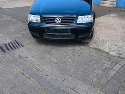 Schwarz Gebraucht 2001 VW Polo Kleinwagen | 650 € (Guter Preis)