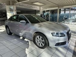 Silber Gebraucht 2011 Audi A4 Limousine | 9.490 € (Fairer Preis)