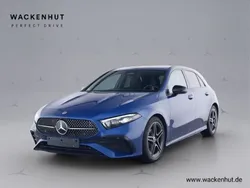 Blau Gebraucht 2023 Mercedes A200 AMG Limousine | 35.680 € (Etwas zu teuer)