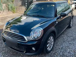 Schwarz Gebraucht 2013 Mini ONE Kleinwagen | 6.900 € (Etwas zu teuer)