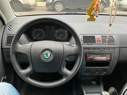 Grau Gebraucht 2006 Skoda Fabia Kleinwagen | 900 € (Superpreis)