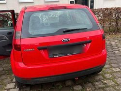Rot Gebraucht 2002 Ford Fiesta Kleinwagen | 350 € (Superpreis)