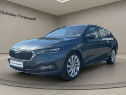 Grau Gebraucht 2021 Skoda Octavia Style Kombi | 26.900 € (Etwas zu teuer)