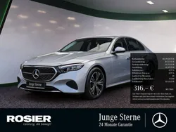 Silber / hightechsilber (metallic) Gebraucht 2024 Mercedes E220 Avantgarde Limousine | 46.139 € (Superpreis)