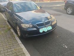 Schwarz Gebraucht 2007 BMW 118 Kleinwagen | 2.500 € (Fairer Preis)