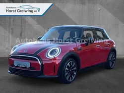 Chili red Gebraucht 2023 Mini Cooper Kleinwagen | 27.900 € (Teuer)