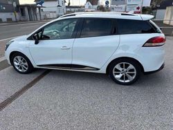 Weiß Gebraucht 2017 Renault Clio GrandTour LIMITED Kombi | 7.800 € (Fairer Preis)