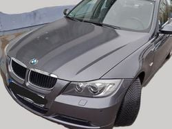 Grau Gebraucht 2005 BMW 320 Limousine | 4.250 € (Guter Preis)